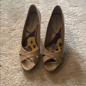 Nude Madden Girl pumps, worn once